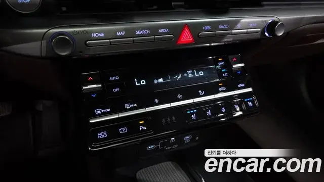 Hyundai Grandeur Hybrid 2023 — Şəkil 21/35
