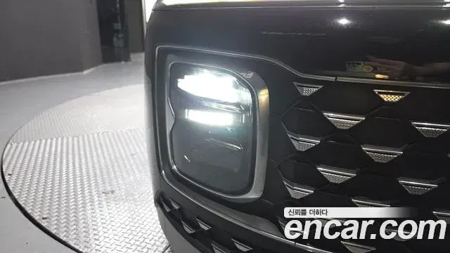 Hyundai Grandeur Hybrid 2023 — Şəkil 24/35