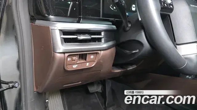 Hyundai Grandeur Hybrid 2023 — Şəkil 18/35