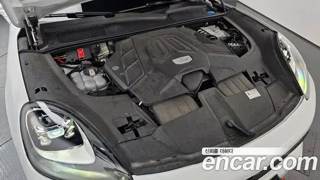 Porsche Cayenne 2022 — Şəkil 24/38
