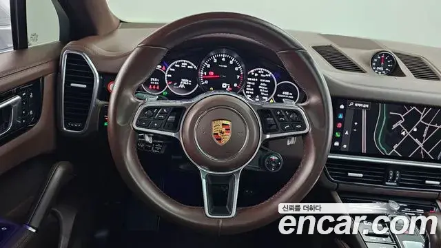 Porsche Cayenne 2022 — Şəkil 36/38