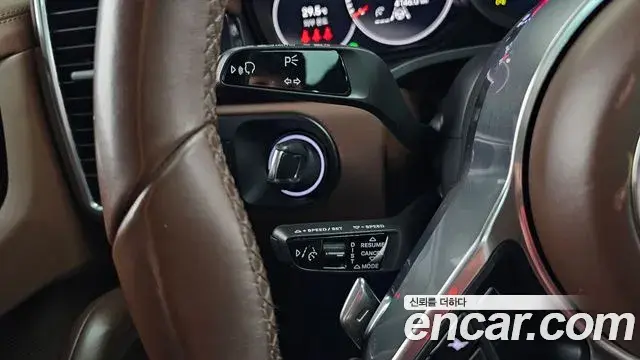 Porsche Cayenne 2022 — Şəkil 12/38