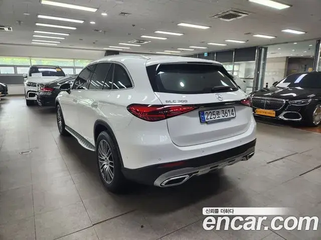 Mercedes-Benz GLC-Class 2025 — Фото 1/20