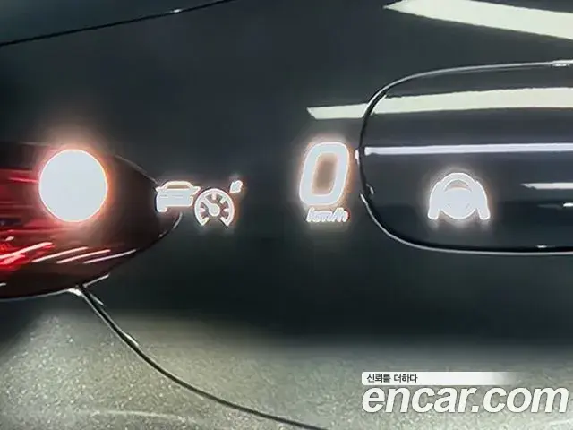 Mercedes-Benz GLC-Class 2025 — Фото 8/20