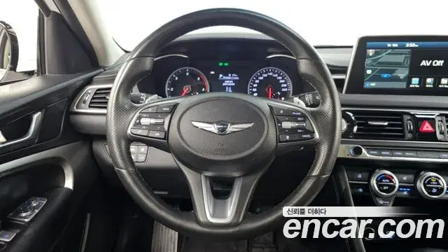 Genesis G70 2019 — ფოტო 14/20