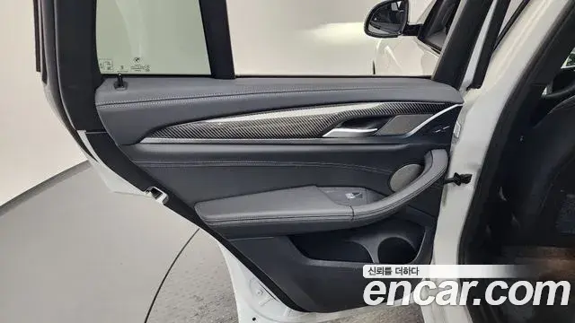BMW X4 2024 — Photo 37/37