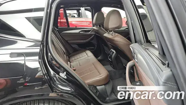BMW X3 2021 — Photo 15/31