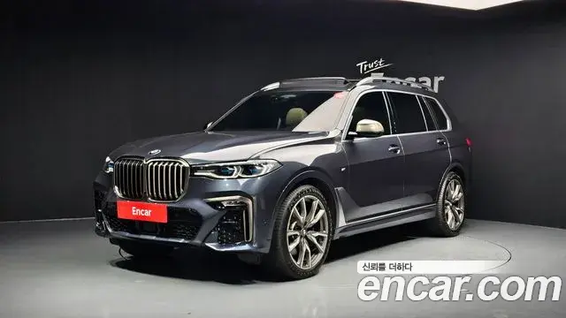 BMW X7 2022 — Şəkil 1/20