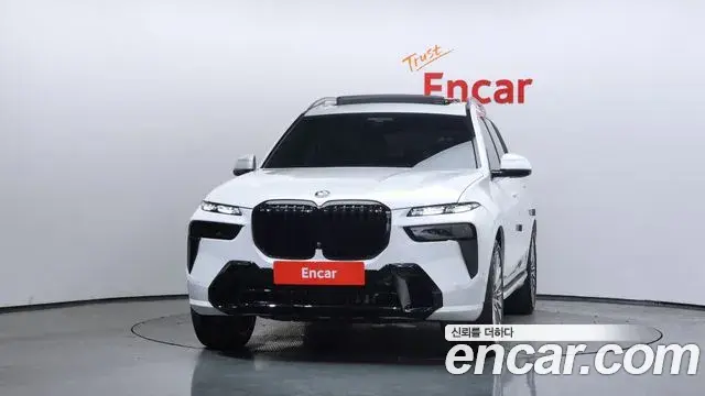 BMW X7 2021 — Photo 3/20