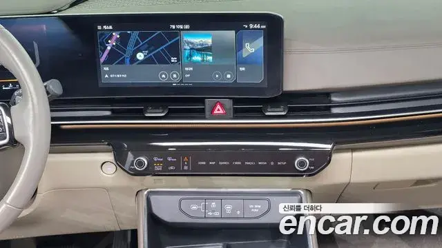 Kia Carnival 2023 — Şəkil 17/31