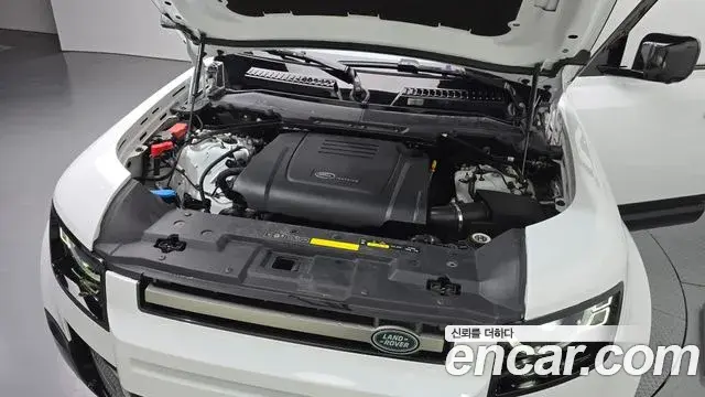 Land Rover Defender 2022 — Şəkil 26/31