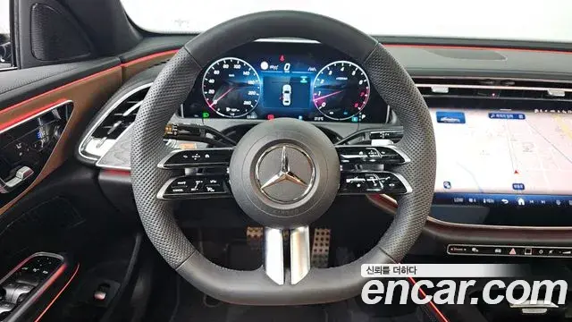 Mercedes-Benz E-Class 2026 — Фото 13/20