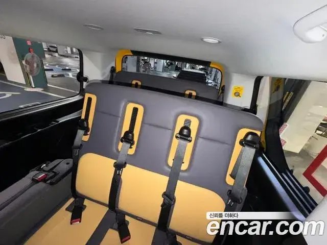Hyundai Staria 2022 — Şəkil 4/19