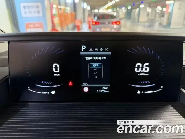Hyundai Staria 2022 — Şəkil 6/19