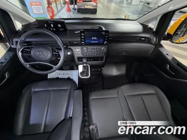Hyundai Staria 2022 — Şəkil 3/19
