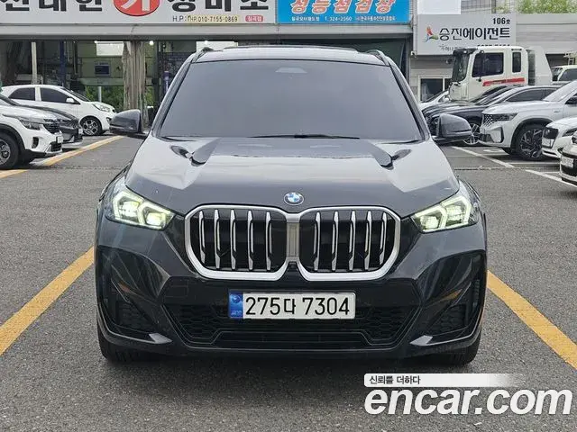 BMW X1 2024 — Photo 8/20