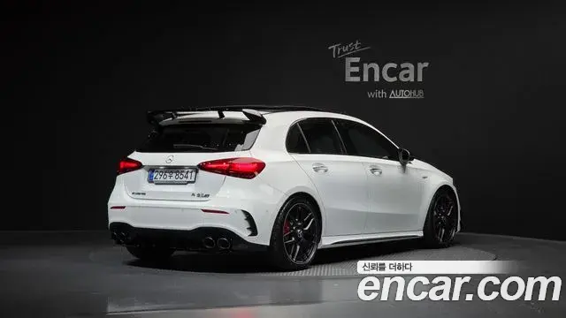 Mercedes-Benz A-Class 2025 — Photo 22/32