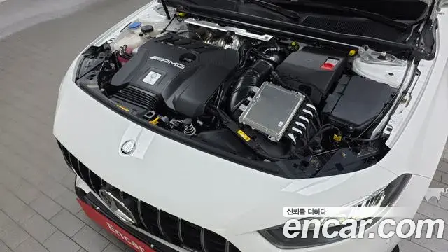 Mercedes-Benz A-Class 2025 — Photo 12/32