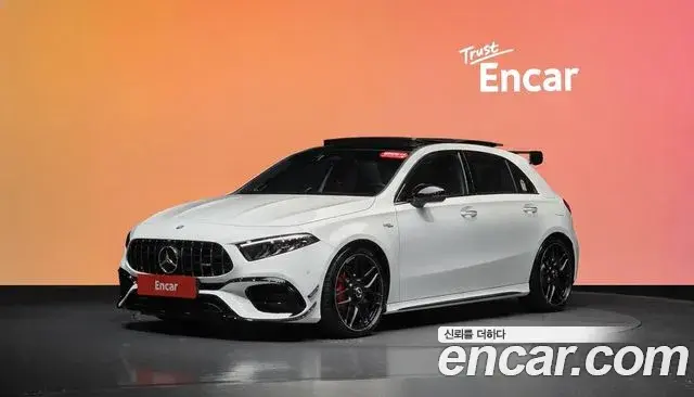 Mercedes-Benz A-Class 2025 — Photo 10/32