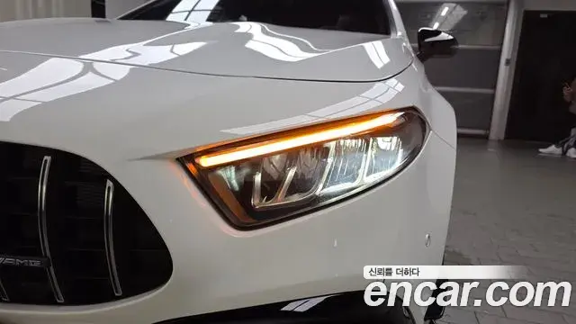 Mercedes-Benz A-Class 2025 — Photo 11/32