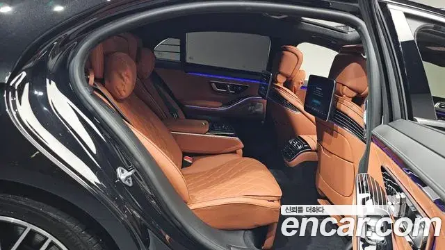 Mercedes-Benz S-Class 2023 — Şəkil 20/40