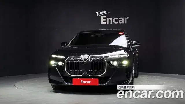 BMW 7 Series 2025 — ფოტო 19/37