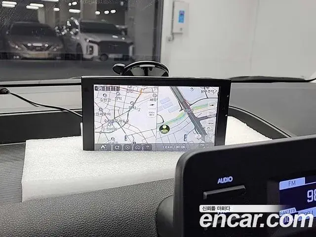 Hyundai Staria 2022 — Фото 12/18