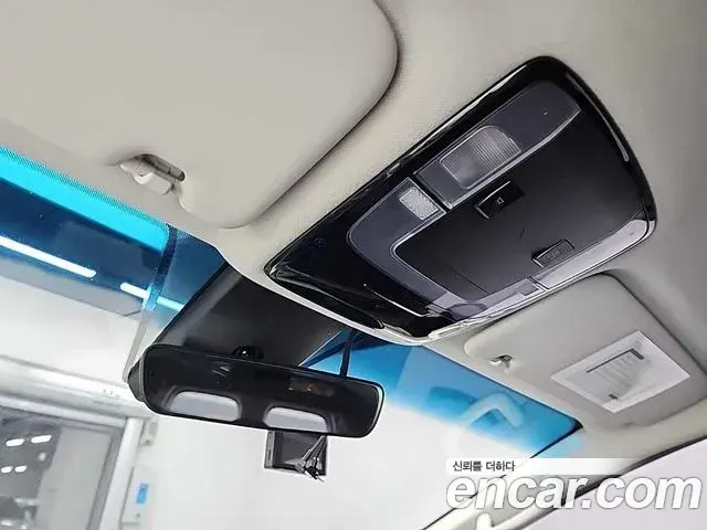 Hyundai Staria 2022 — Фото 14/18