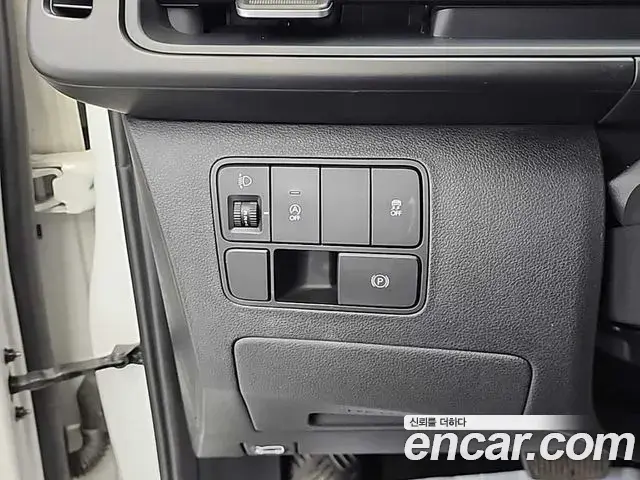 Hyundai Staria 2022 — Фото 16/18