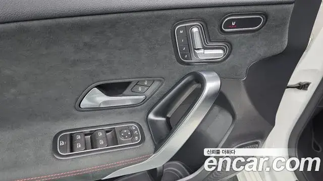 Mercedes-Benz A-Class 2020 — Şəkil 9/31
