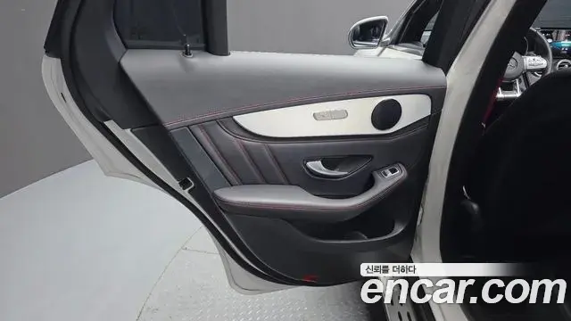 Mercedes-Benz GLC-Class 2022 — Photo 11/35