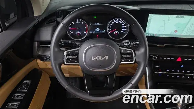 Kia Carnival 2023 — Фото 13/20