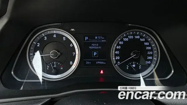 Hyundai Sonata 2021 — Photo 8/20