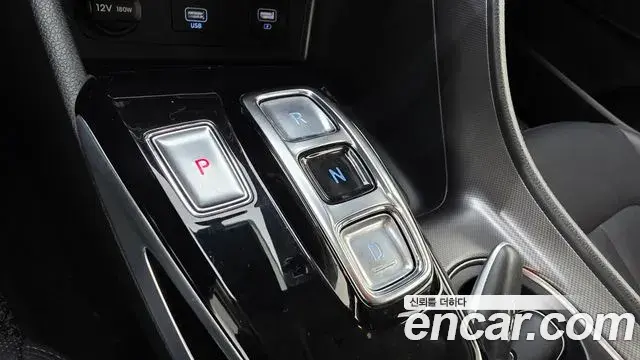 Hyundai Sonata 2021 — Photo 9/20