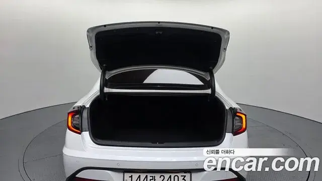 Hyundai Sonata 2021 — Photo 20/20