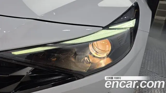 Hyundai The New Avante Hybrid 2021 — Şəkil 23/29