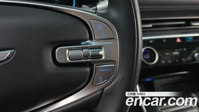 Genesis GV80 2020 — ფოტო 18/20