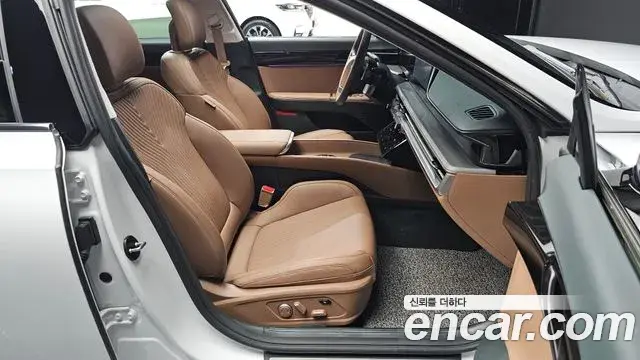 Hyundai Grandeur Hybrid 2024 — ფოტო 16/34