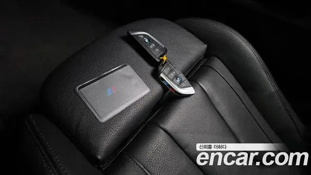 BMW 1 Series 2022 — ფოტო 13/35