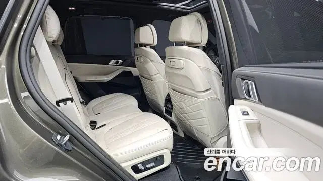 BMW X5 2025 — Photo 4/31