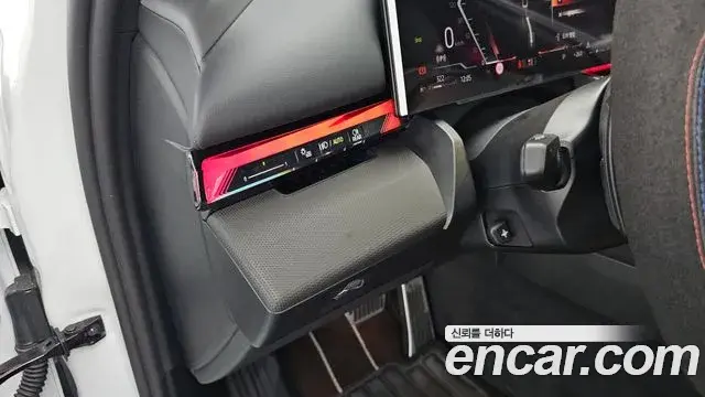 BMW 5 Series 2026 — Photo 24/34