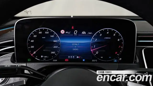 Mercedes-Benz E-Class 2025 — Фото 8/20