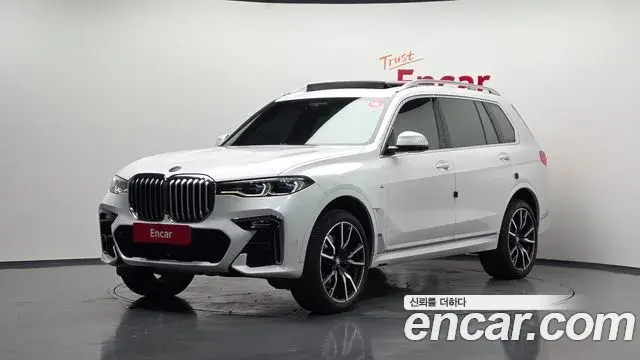 BMW X7 2020 — Photo 19/37