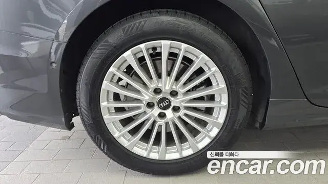 Audi A6 2021 — ფოტო 3/20