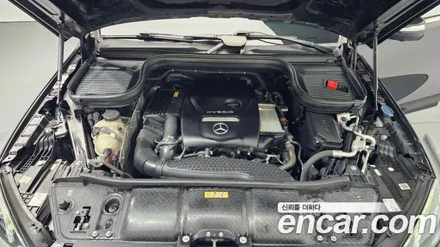 Mercedes-Benz GLE-Class 2021 — Фото 6/20