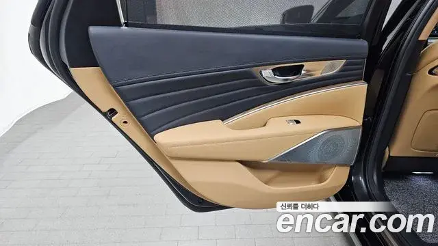 Kia The K9 2023 — Şəkil 25/32