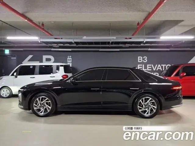 Hyundai Grandeur Hybrid 2023 — Şəkil 20/20