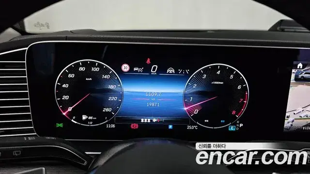 Mercedes-Benz GLE-Class 2025 — Photo 6/20