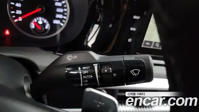 Kia K5 2022 — Photo 3/32