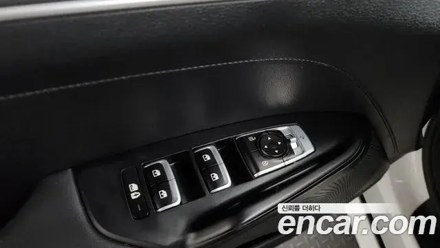 Kia K5 2022 — Photo 20/32